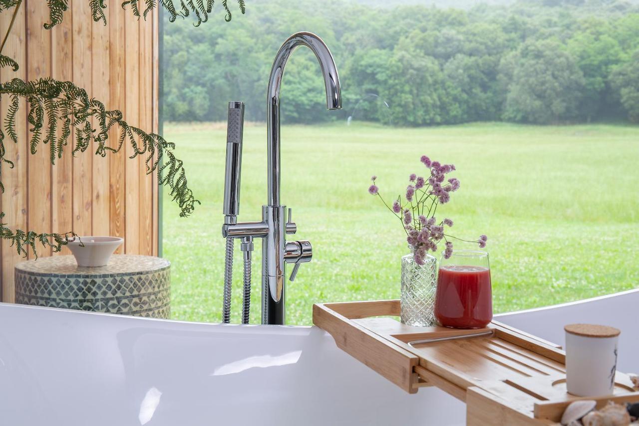 Vibe Luxury Cabins Arnuero Εξωτερικό φωτογραφία